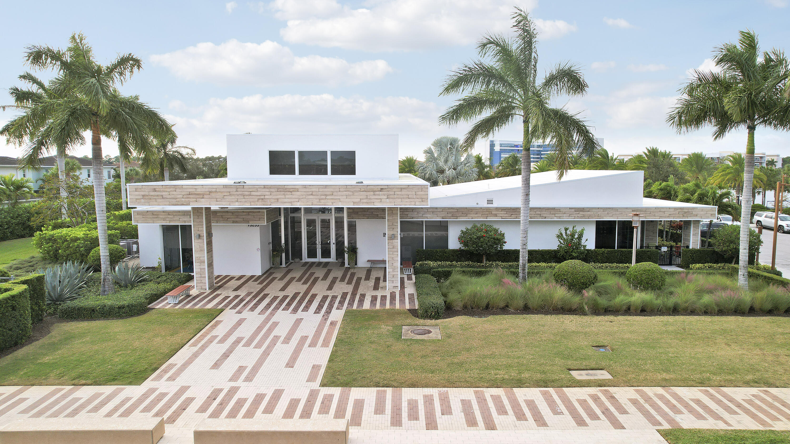 13448 Machiavelli Way