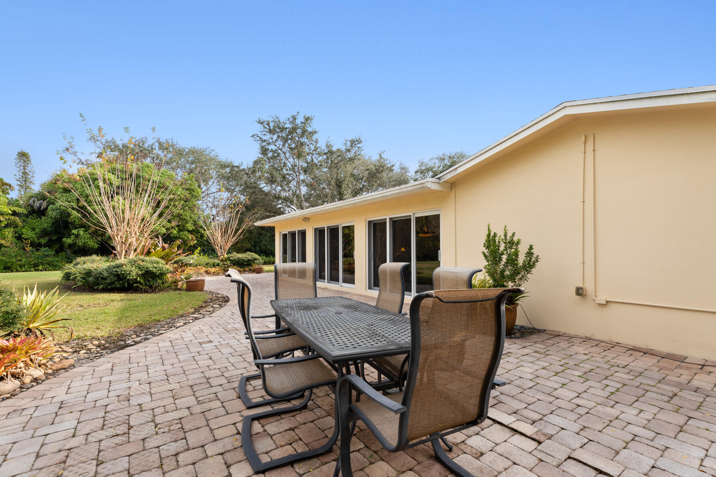 8107 Damascus Drive