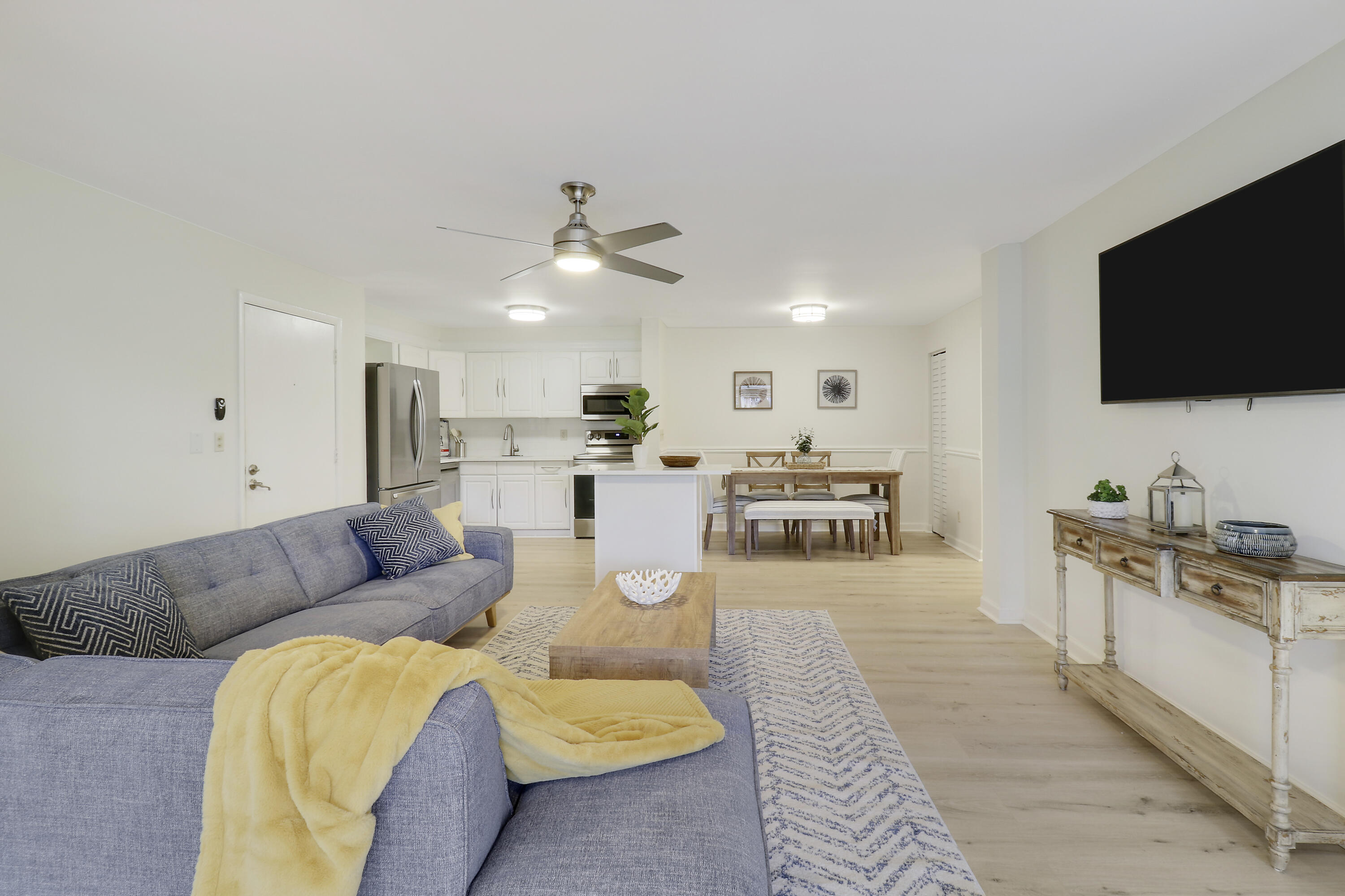 1107 Duncan Circle 102