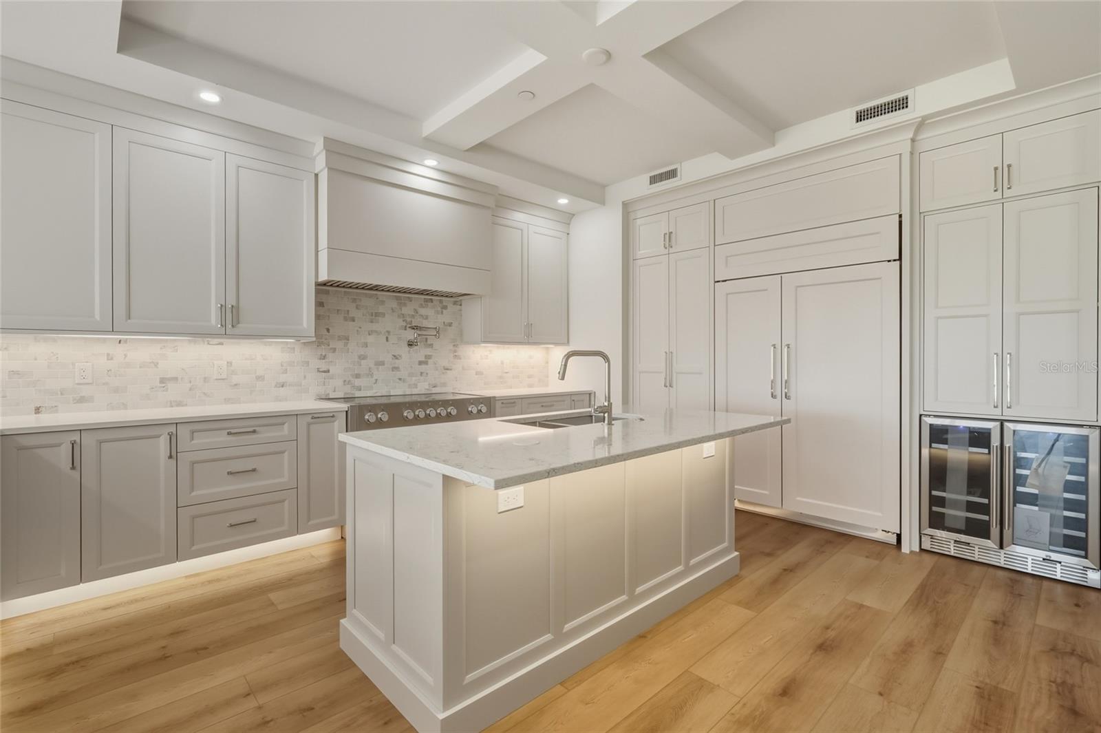 455 PINELLAS BAYWAY S #3B