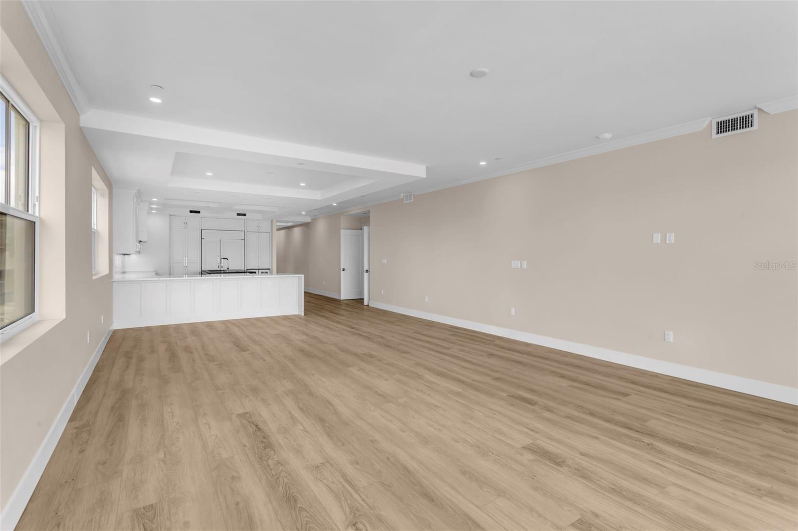 455 PINELLAS BAYWAY S #2B