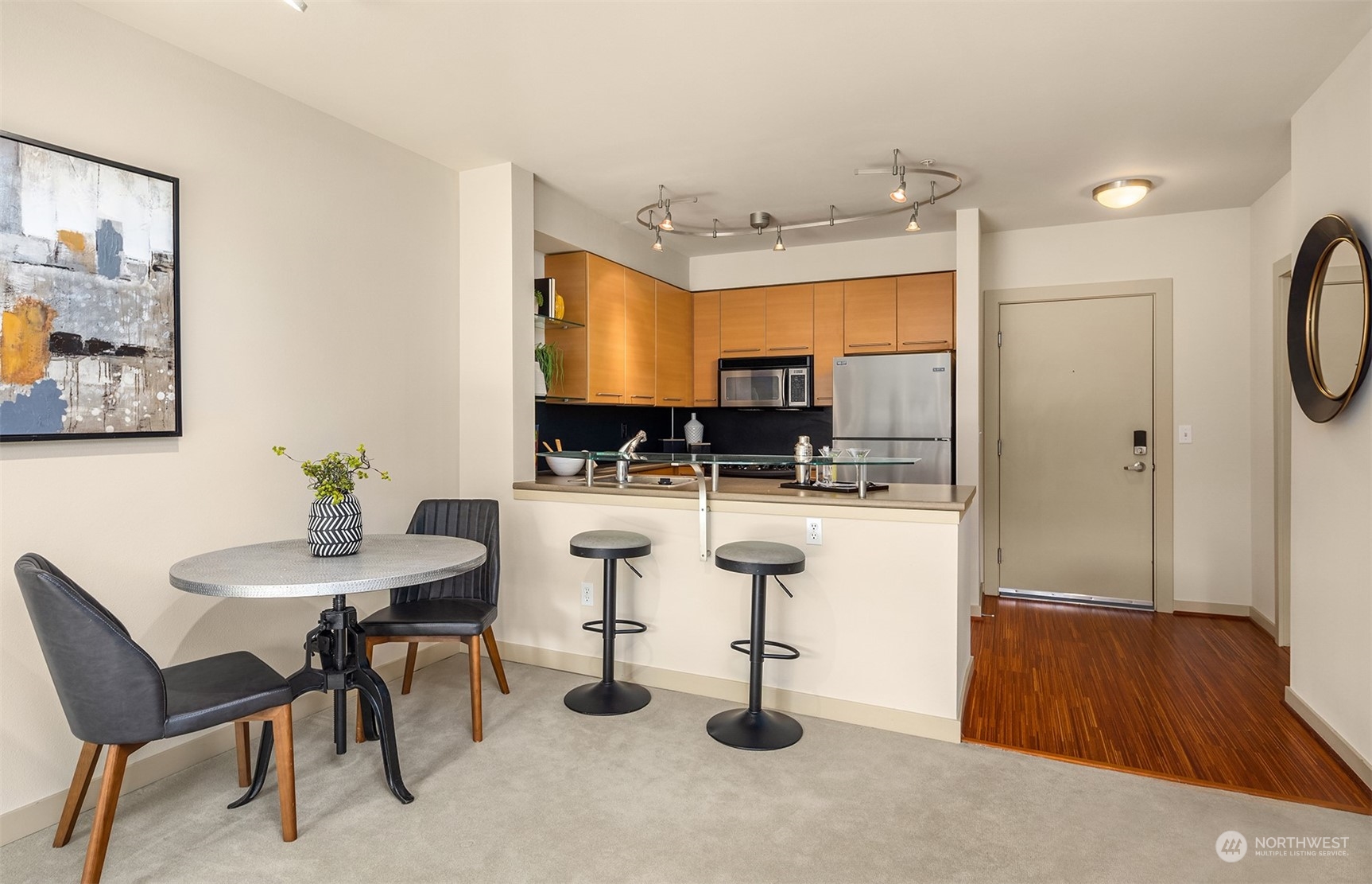 1410 E Pine Street Unit: W409