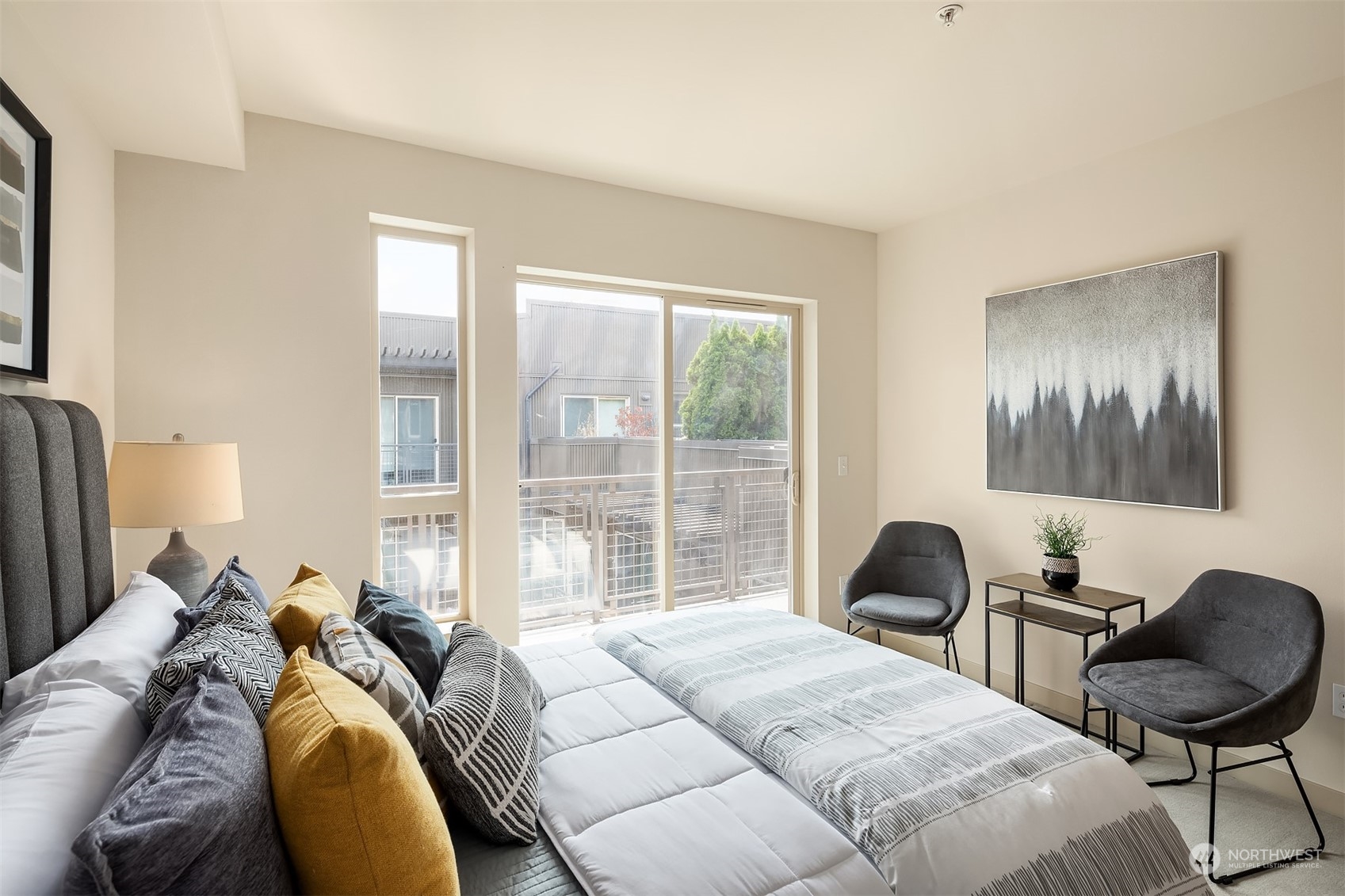 1410 E Pine Street Unit: W409