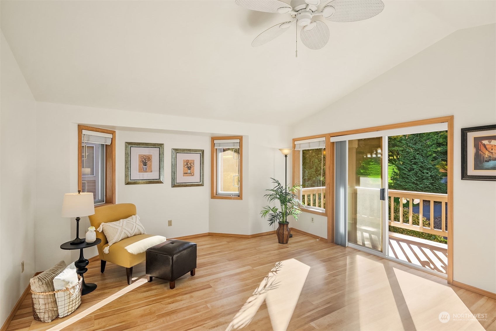 434 3rd Avenue S Unit: C204