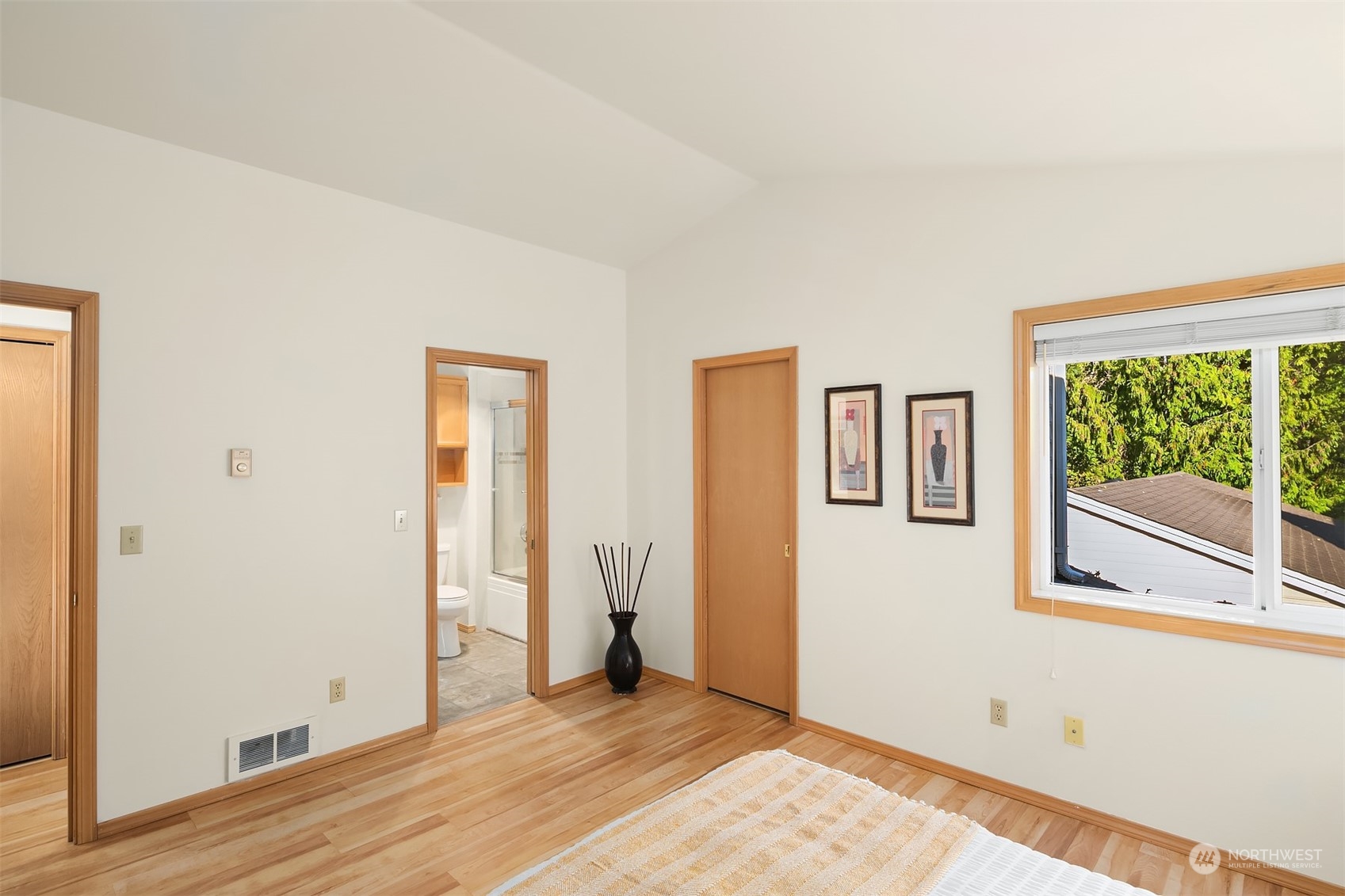 434 3rd Avenue S Unit: C204