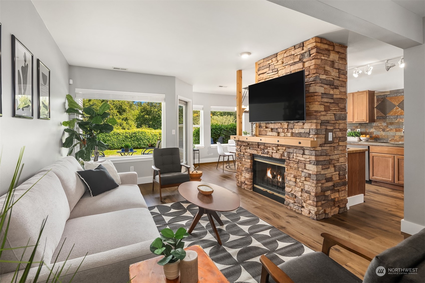 11617 Grove Drive Unit: 3