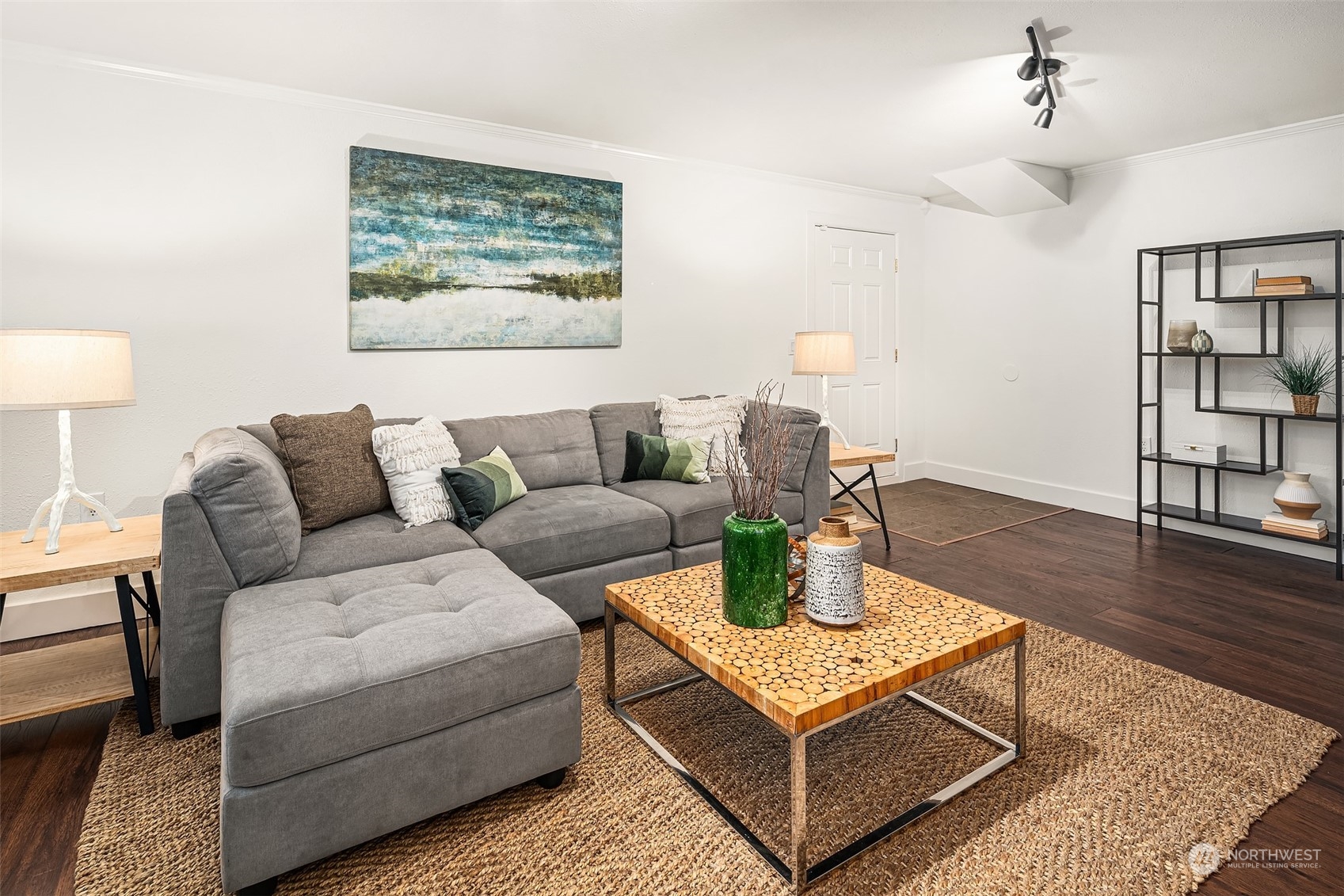 14038 Lenora Place N