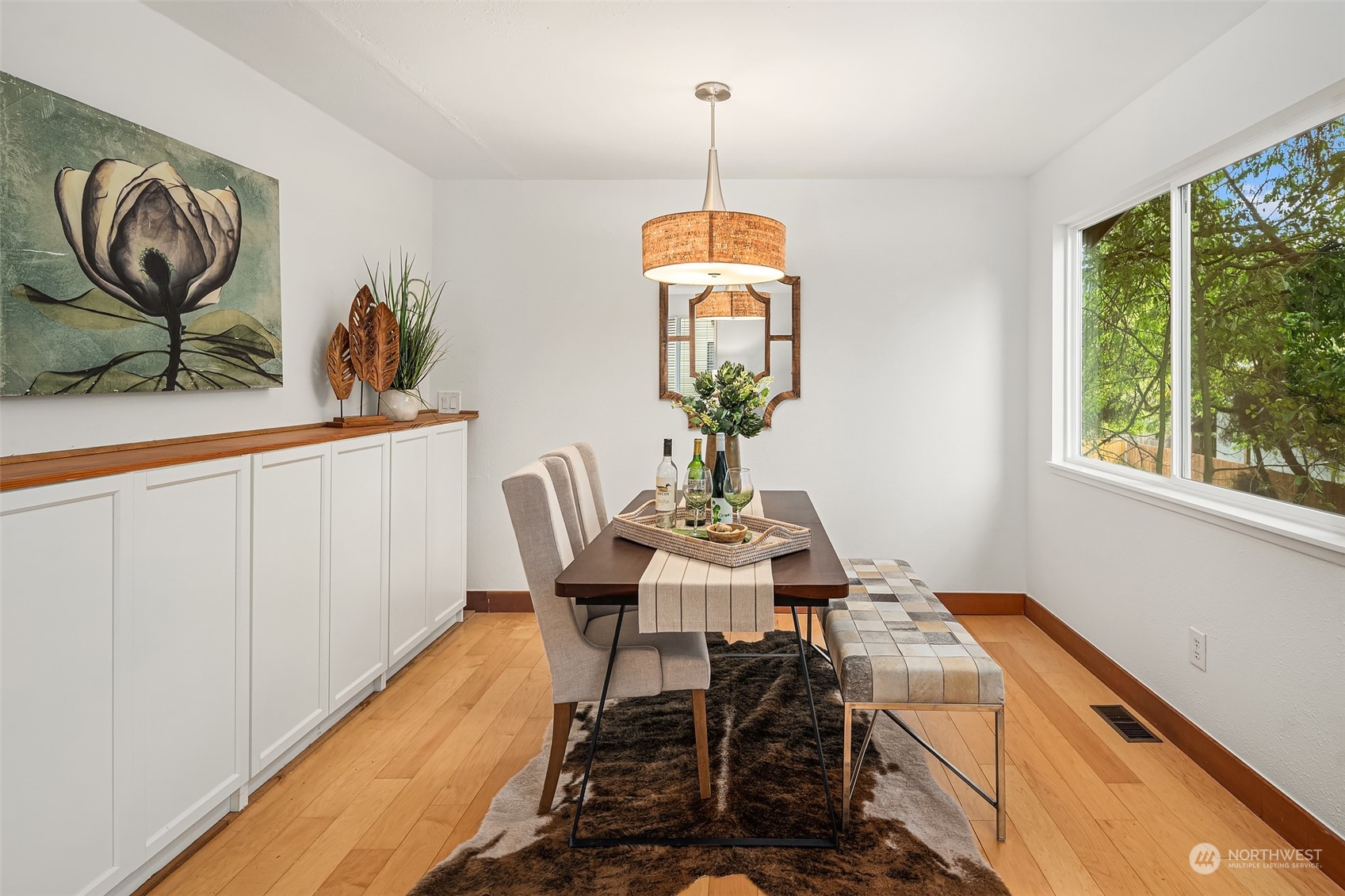 14038 Lenora Place N