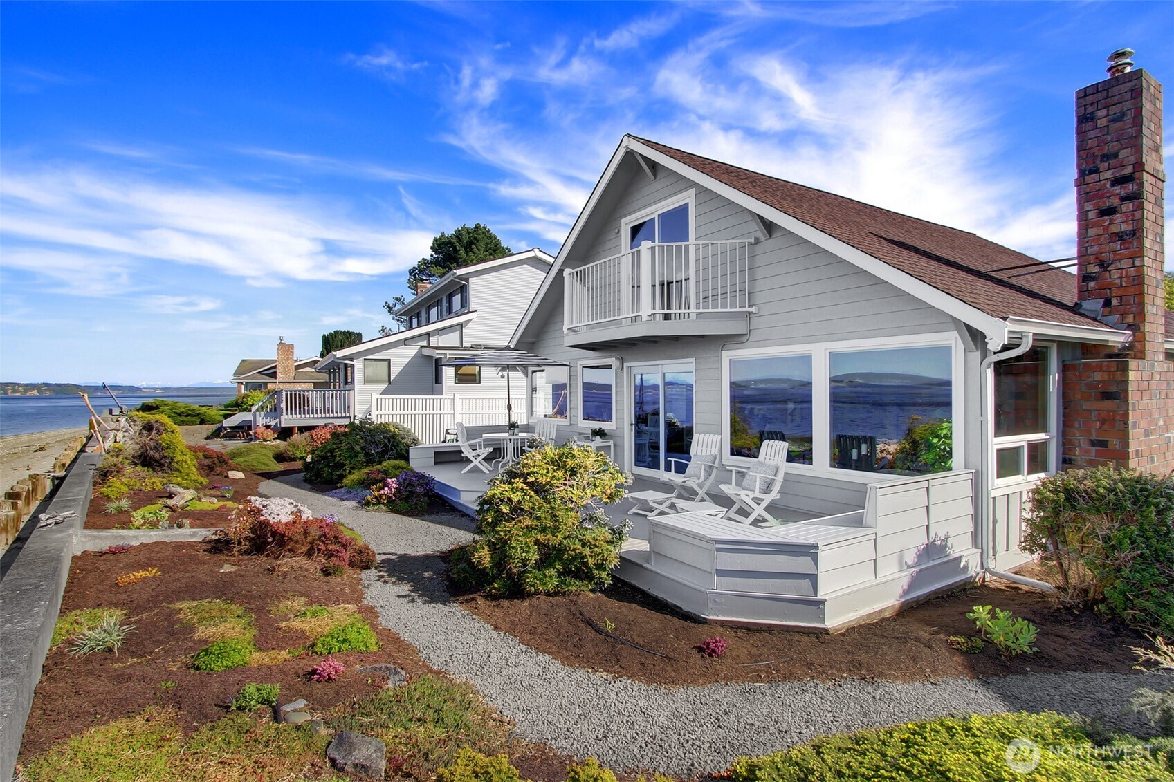 7462 NE Twin Spits Rd