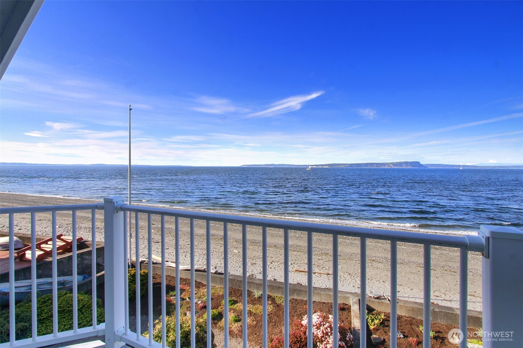 7462 NE Twin Spits Rd