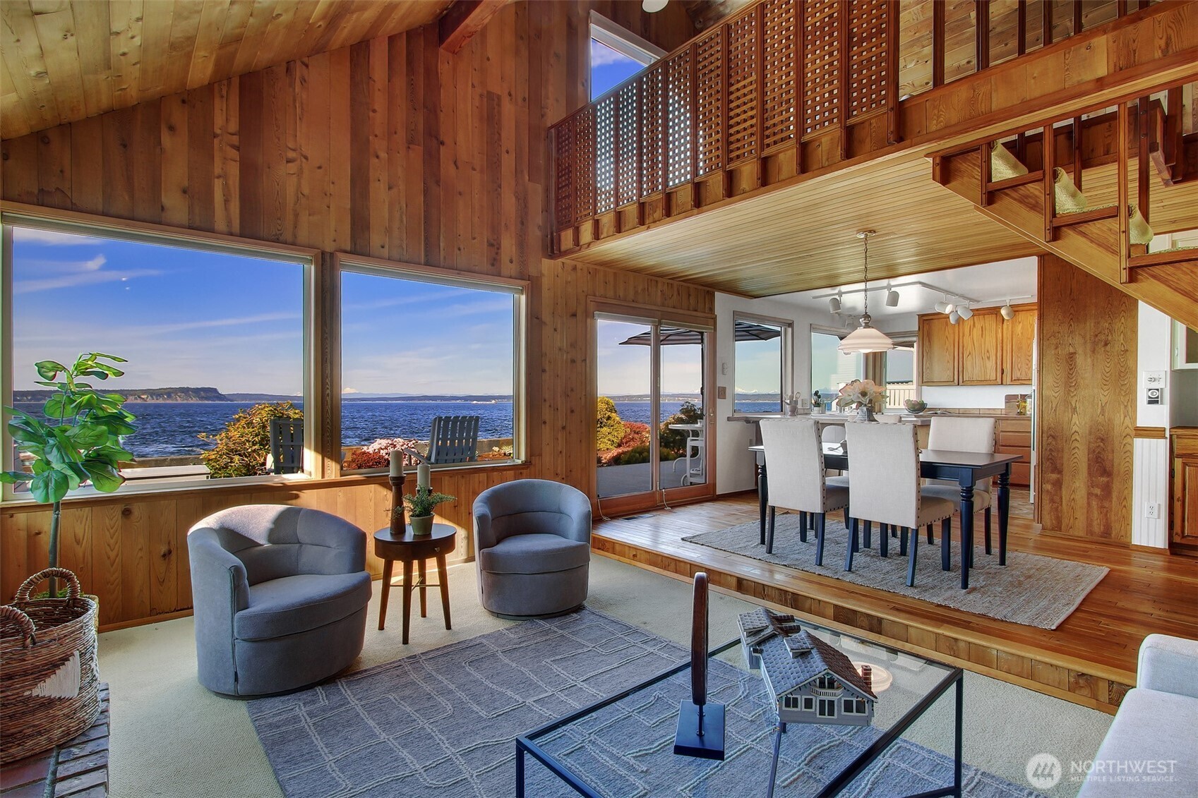 7462 NE Twin Spits Rd