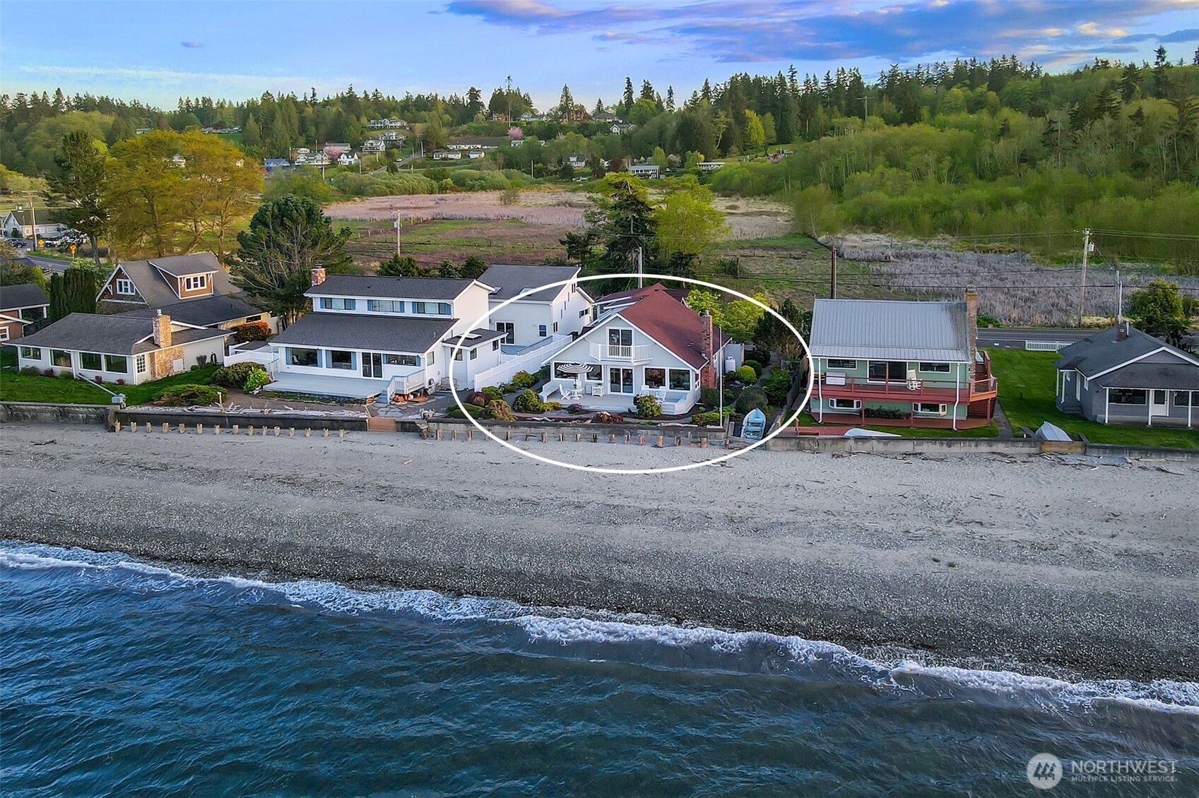 7462 NE Twin Spits Rd