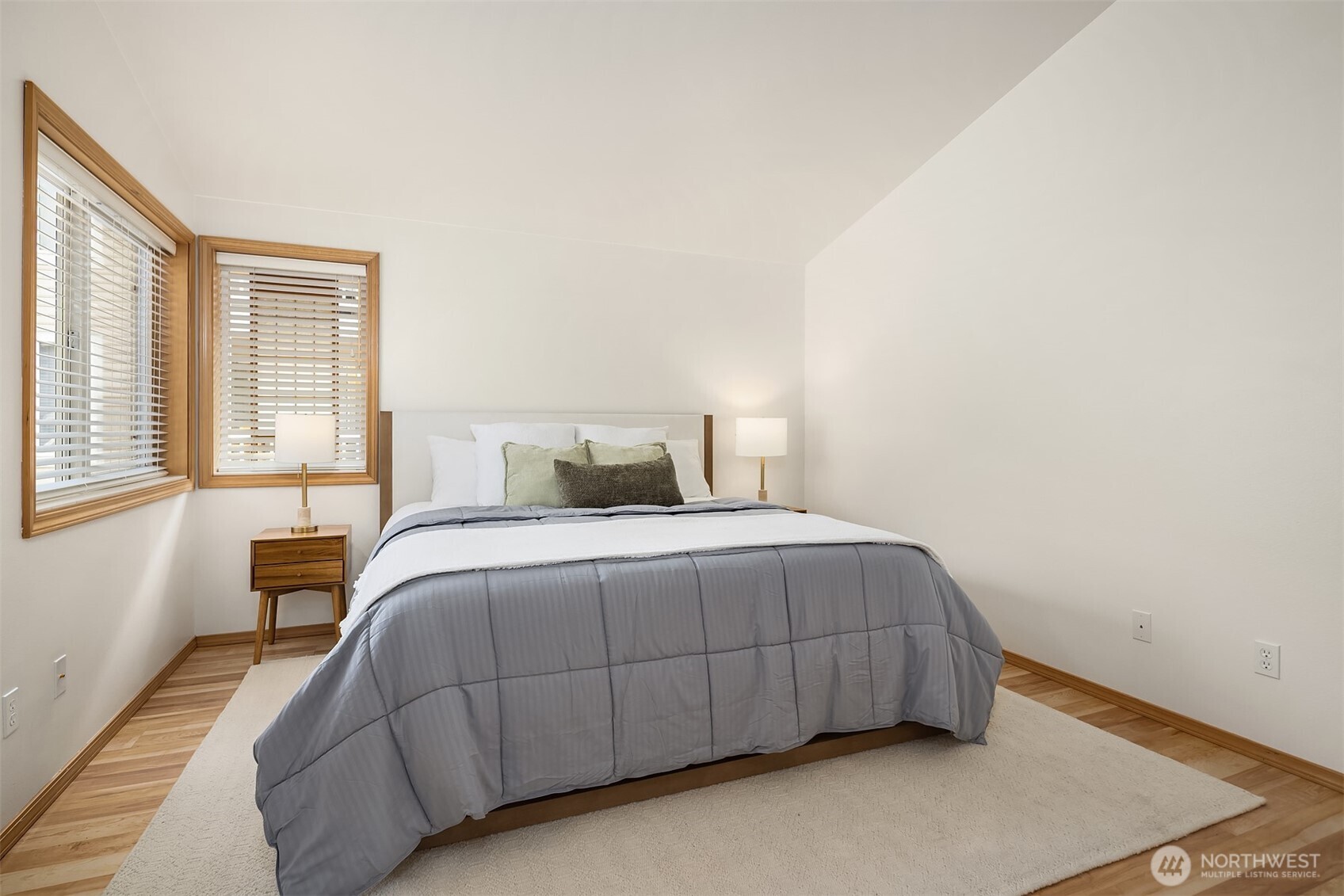 434 3rd Avenue S Unit: C204