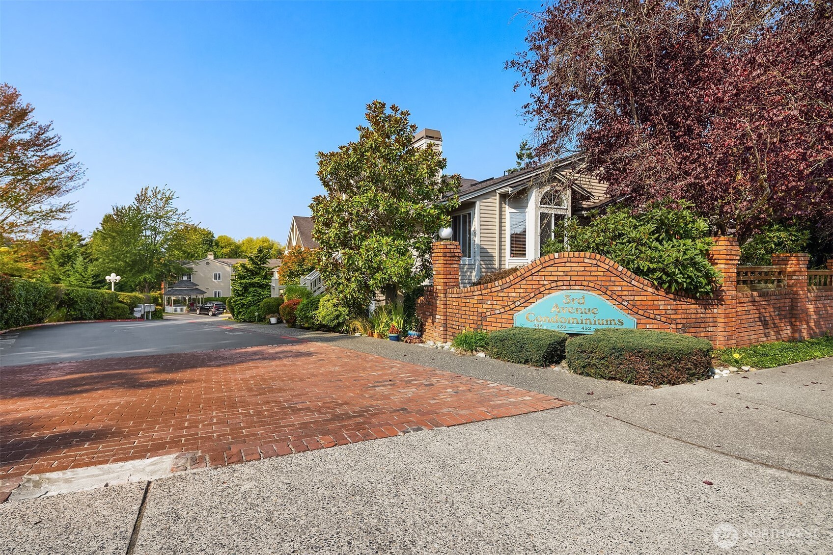 434 3rd Avenue S Unit: C204