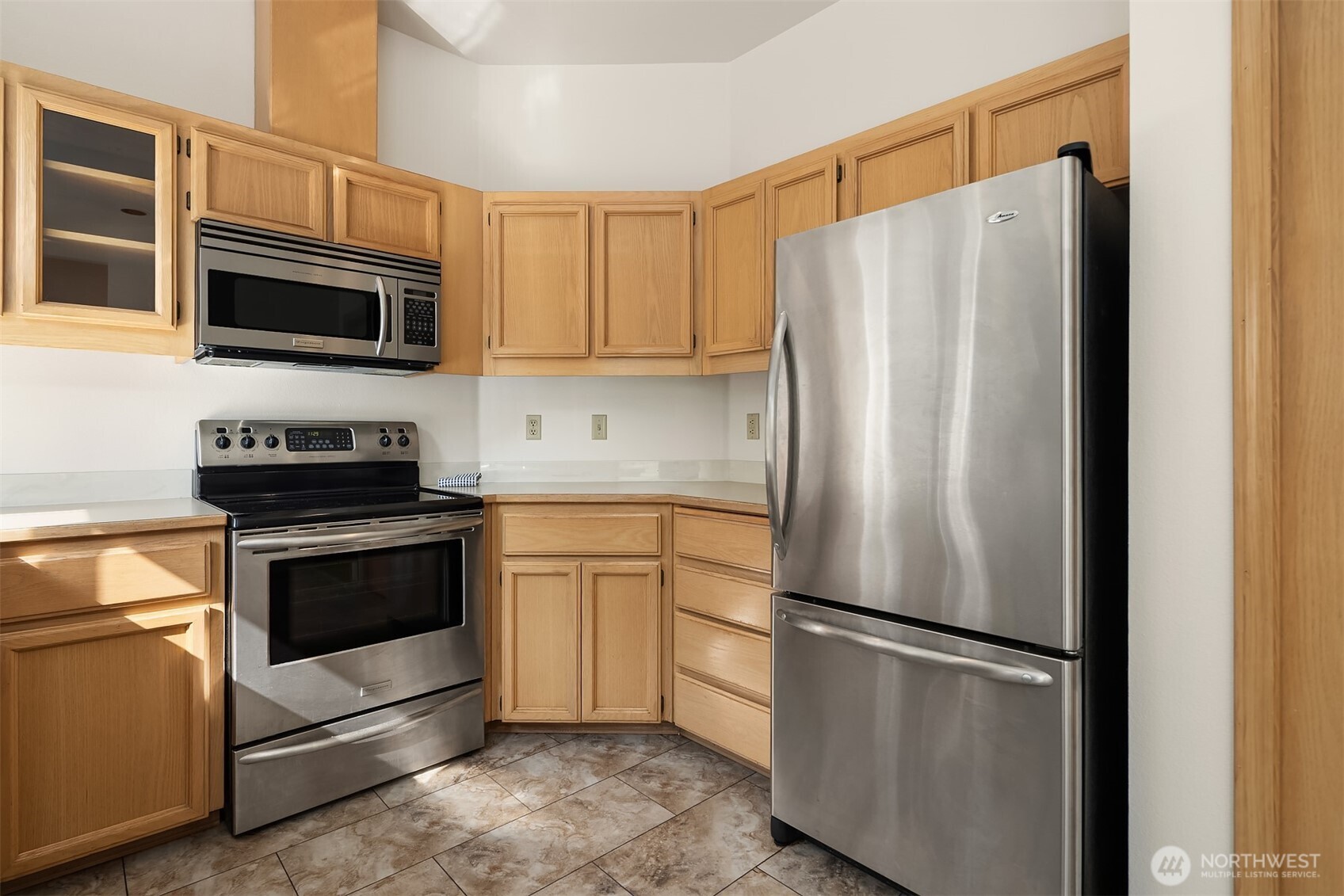 434 3rd Avenue S Unit: C204