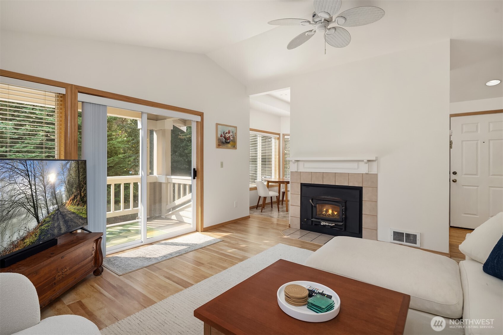 434 3rd Avenue S Unit: C204
