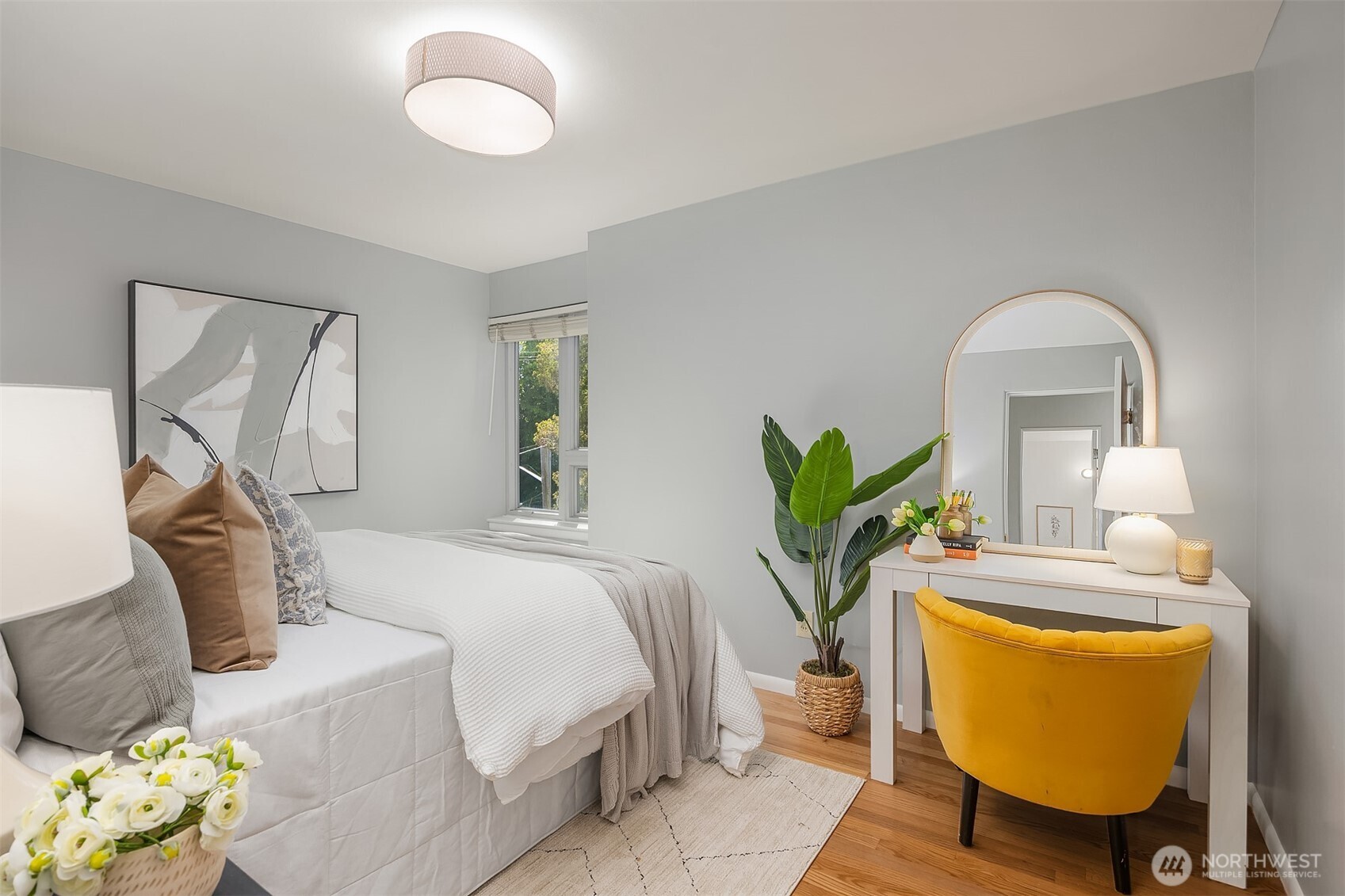 530 W Olympic Place Unit: 406