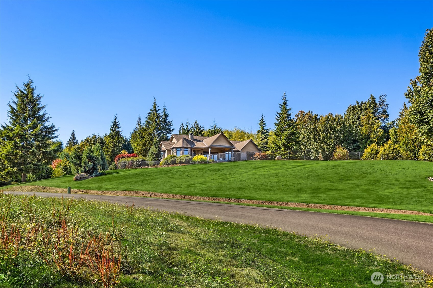 39171 NE No Name Place