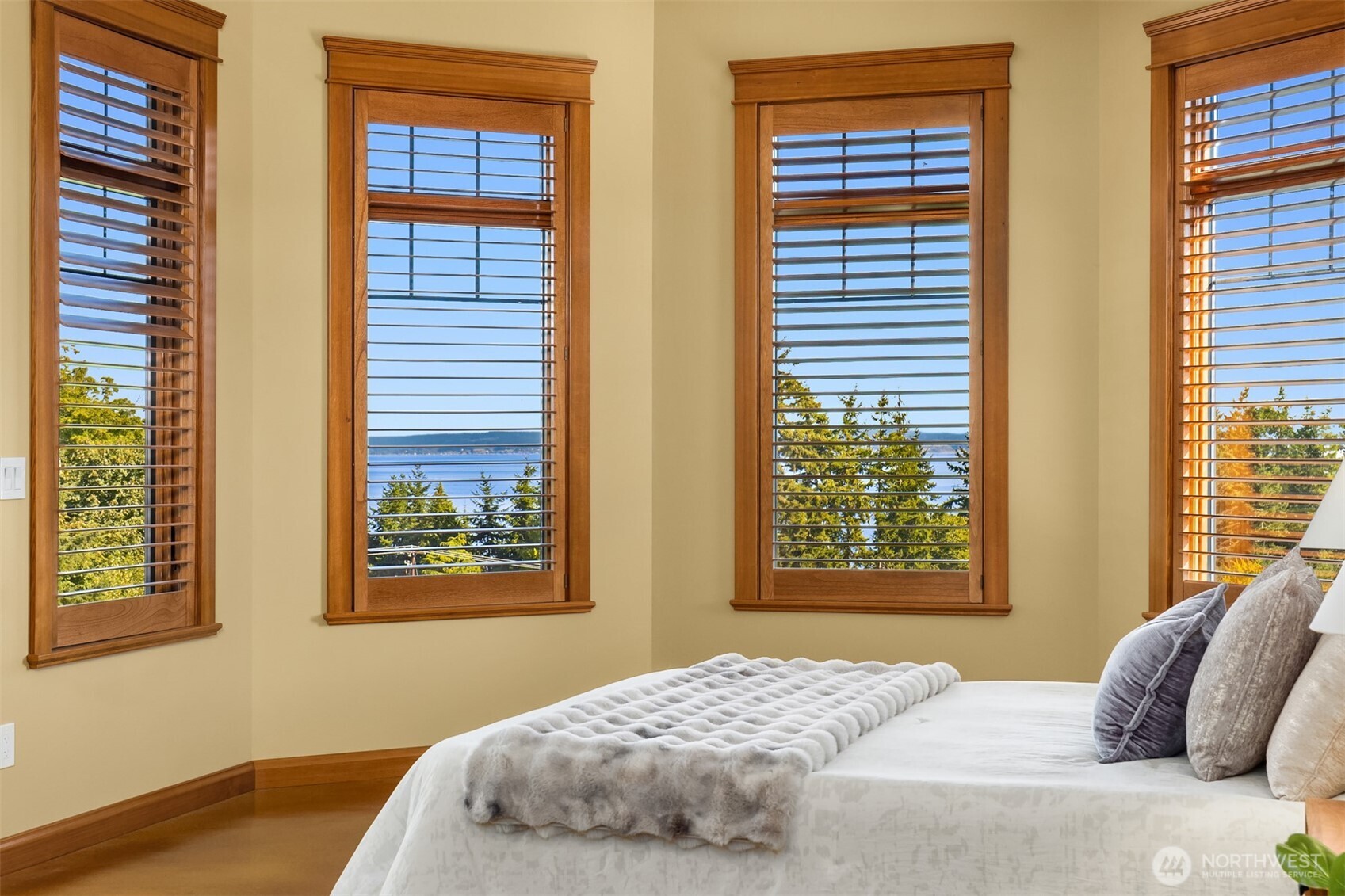 39171 NE No Name Place