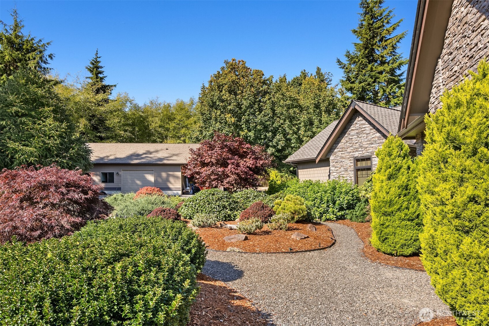 39171 NE No Name Place