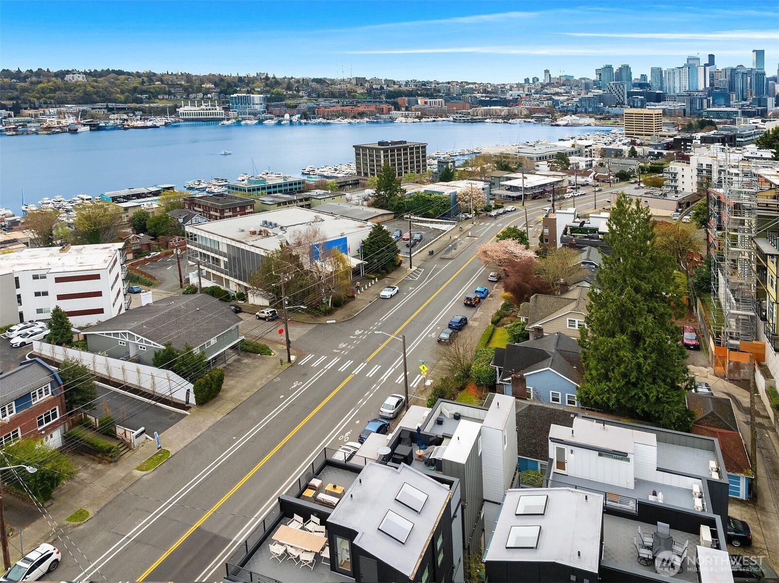 2005 Dexter Avenue N Unit: B