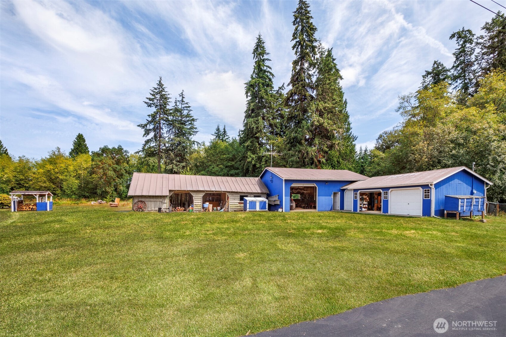 7929 NE Hunt Club Lane