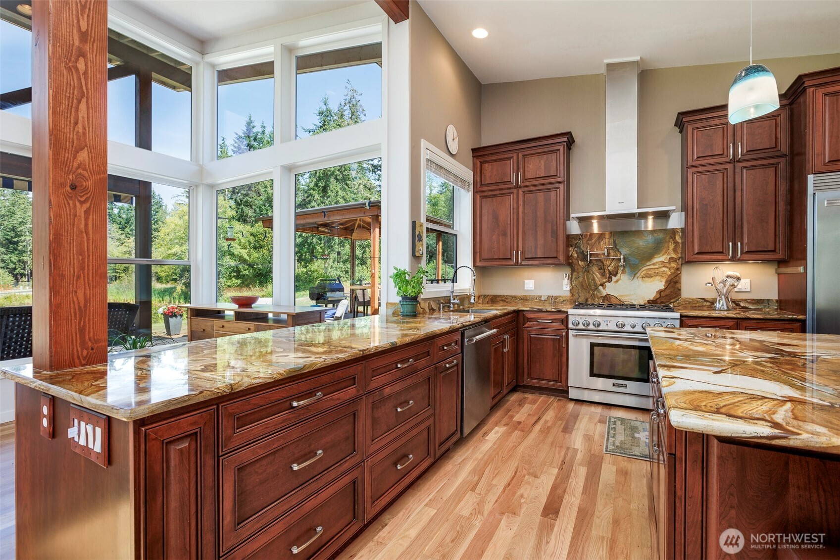 7929 NE Hunt Club Lane
