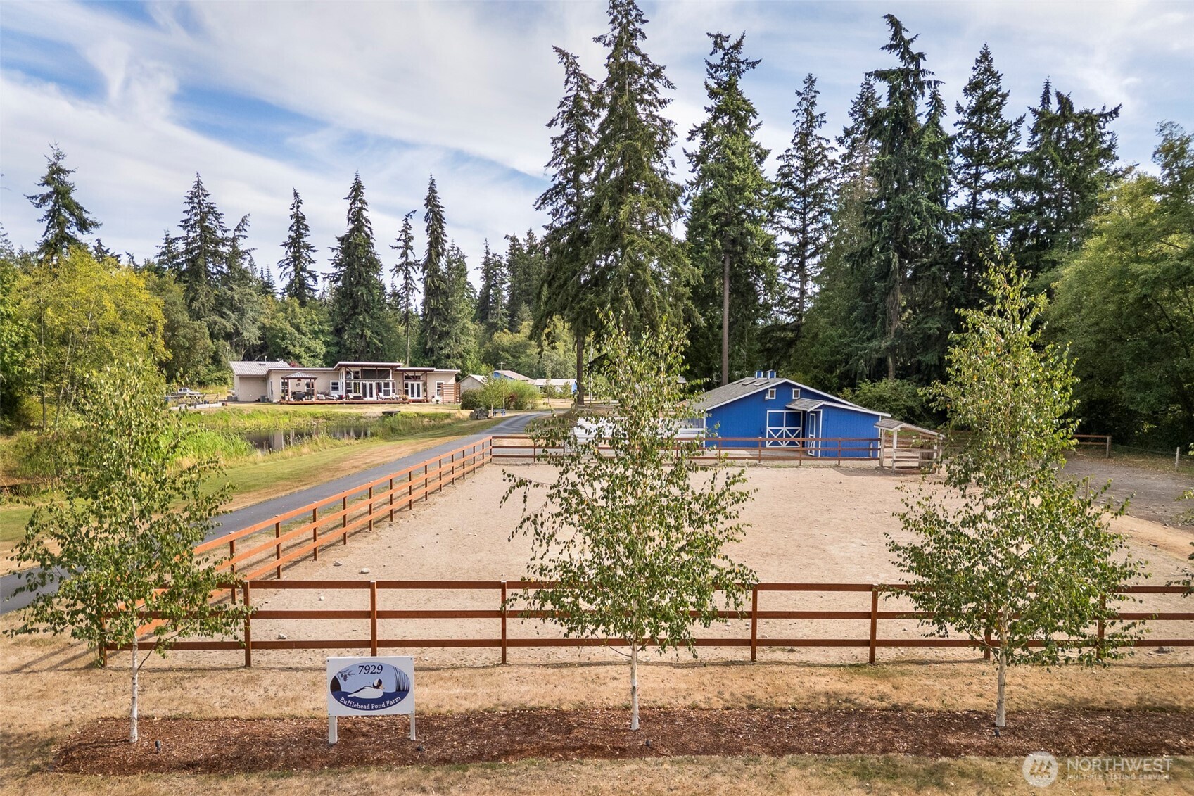 7929 NE Hunt Club Lane