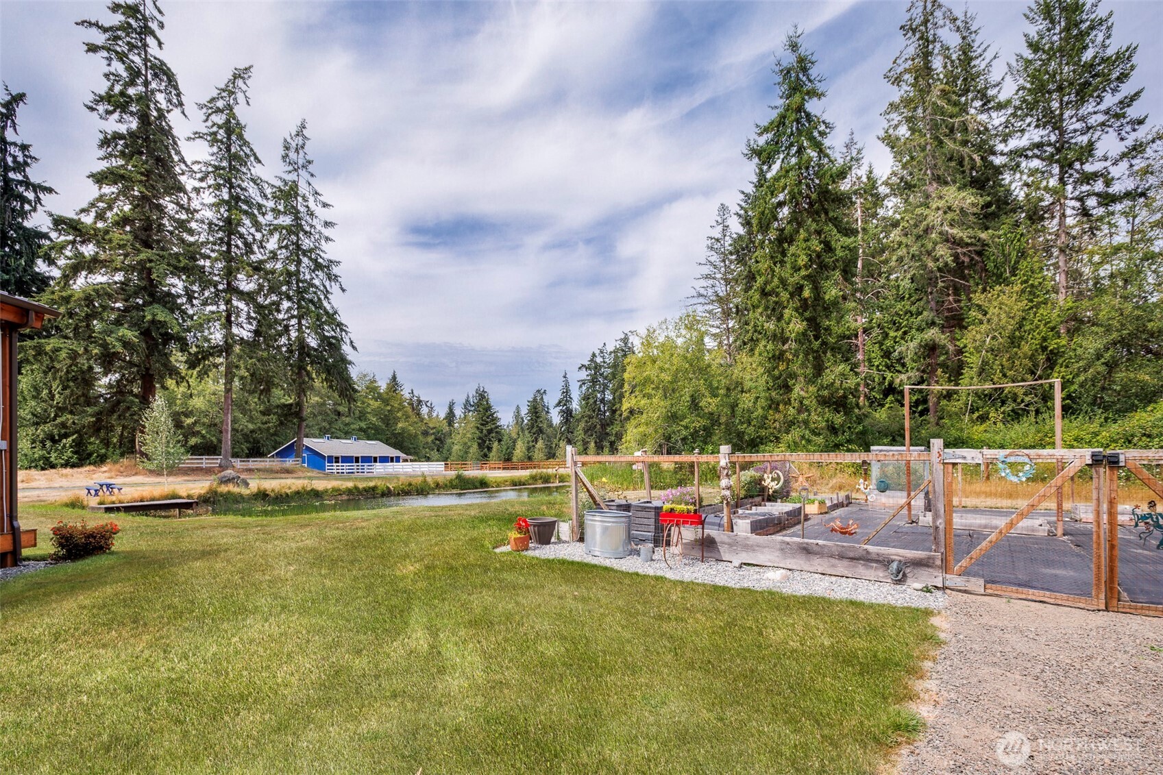 7929 NE Hunt Club Lane