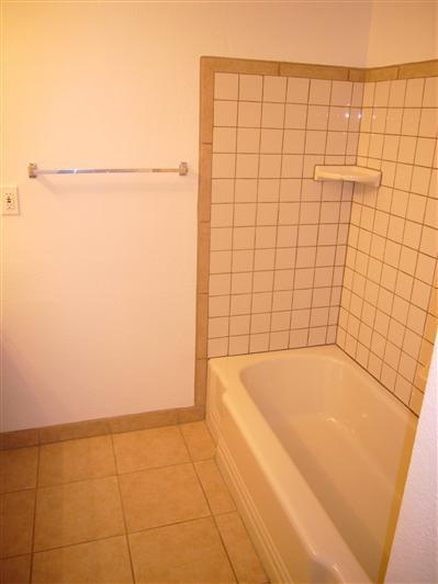 5942 E Calle Silvosa