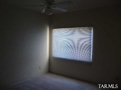 5750 N Camino Esplendora Unit: 117
