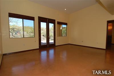 2821 S Paradise Mountain Road