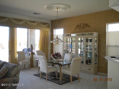 8044 W Greensleeves Way