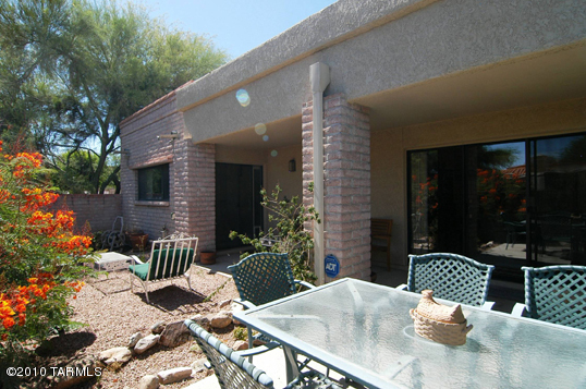 7022 E Calle Morera E