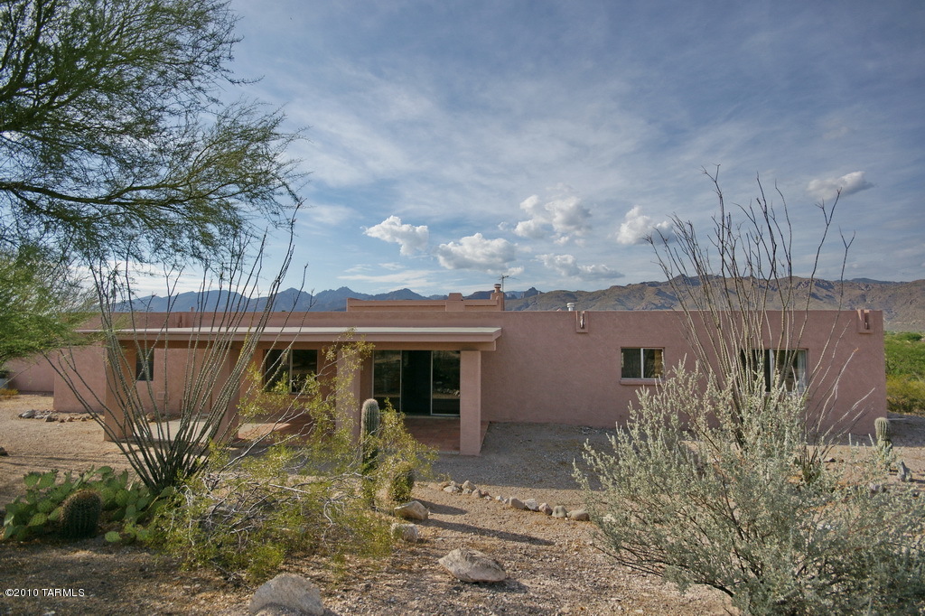 10470 E Calle Vaqueros