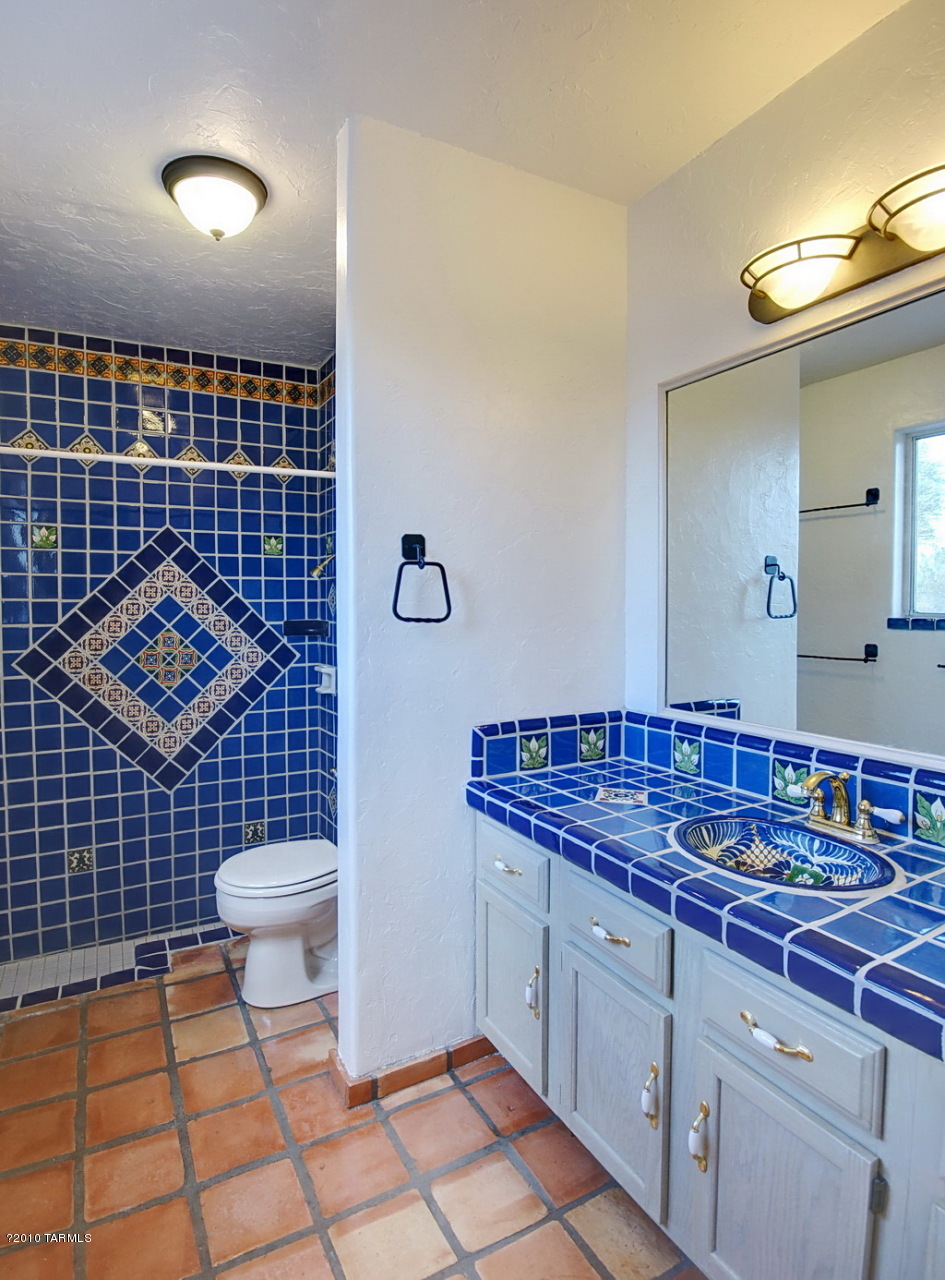 10470 E Calle Vaqueros