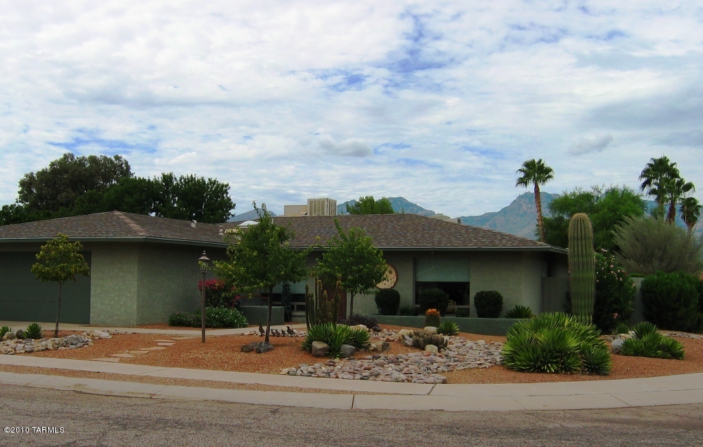 7641 E Rio Verde Drive