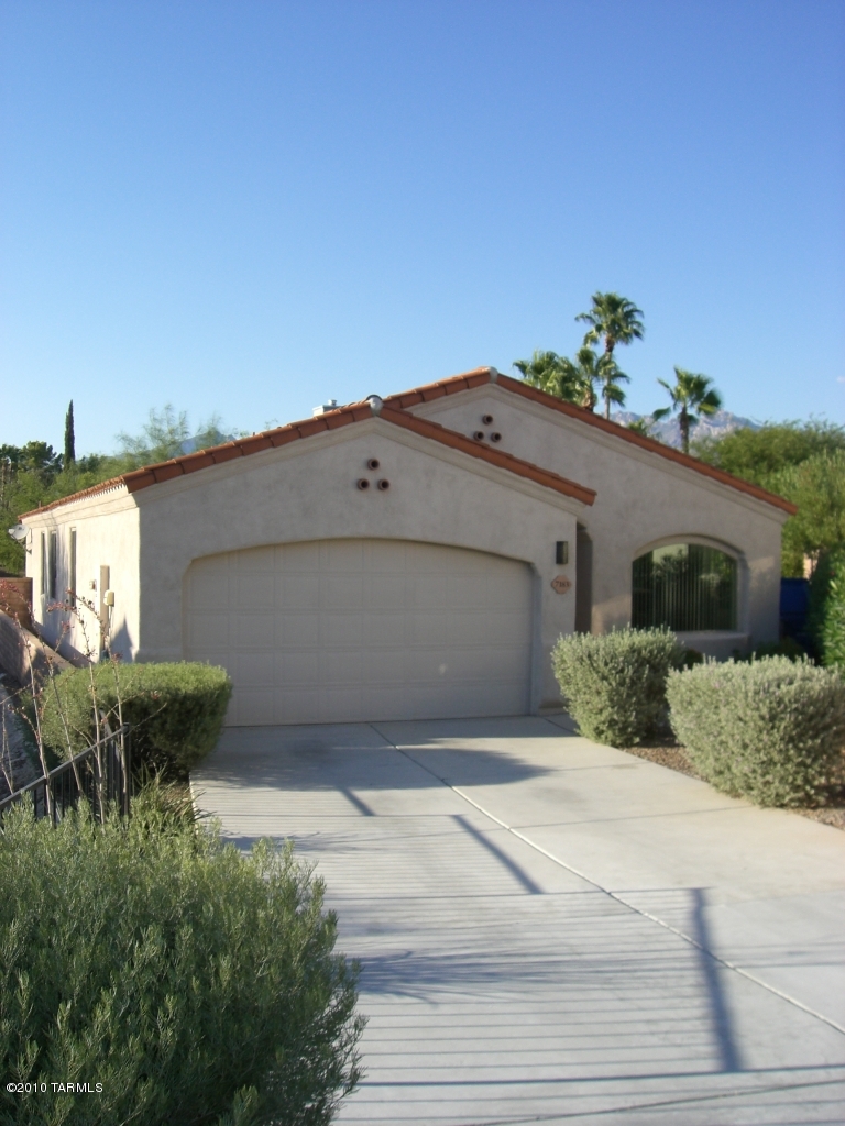7183 E Placita Rancho La Cholla