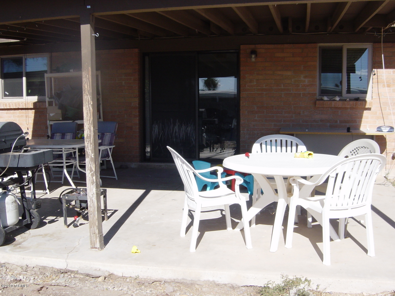 8440 E 23RD