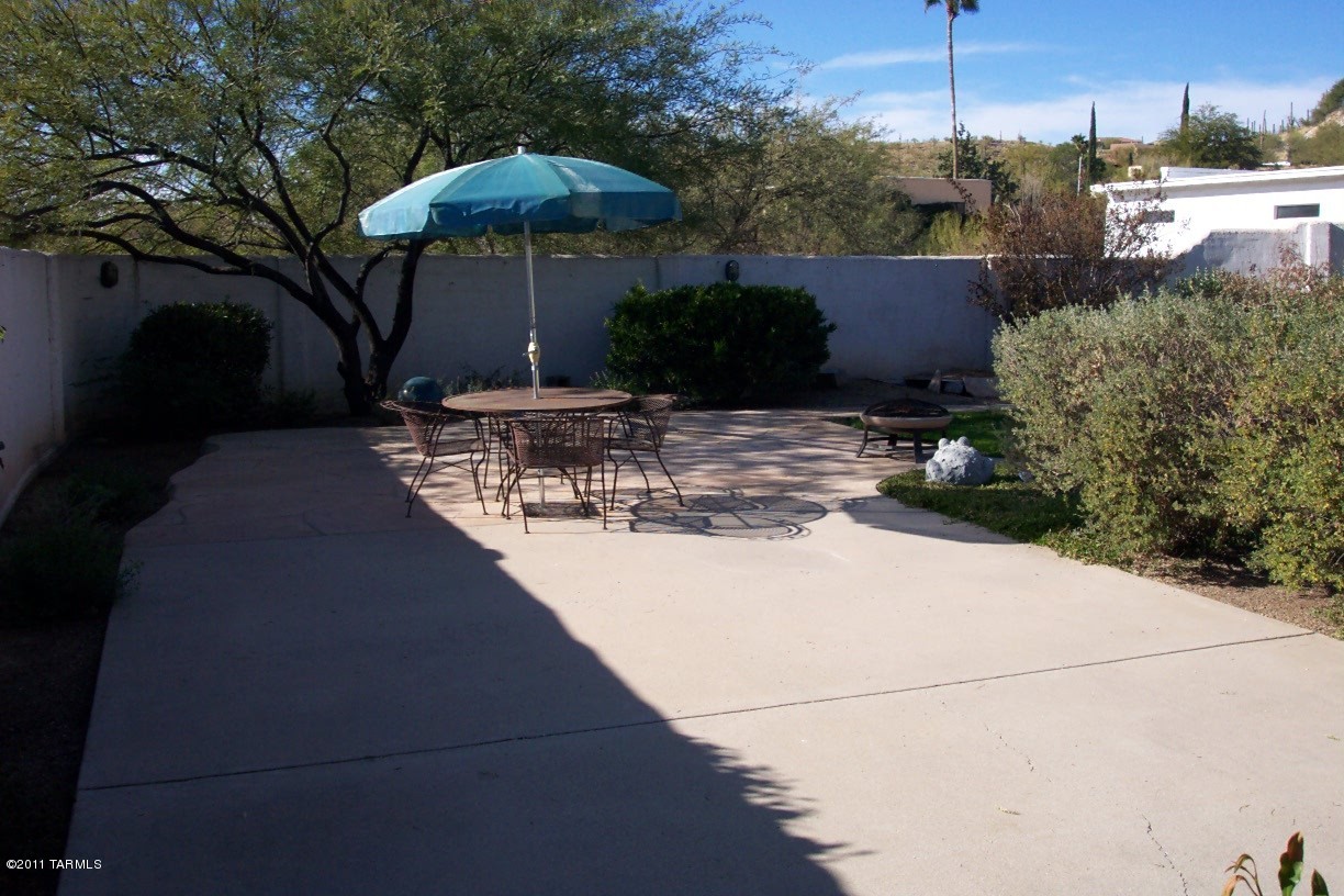 7840 E Calle De La Escarpa