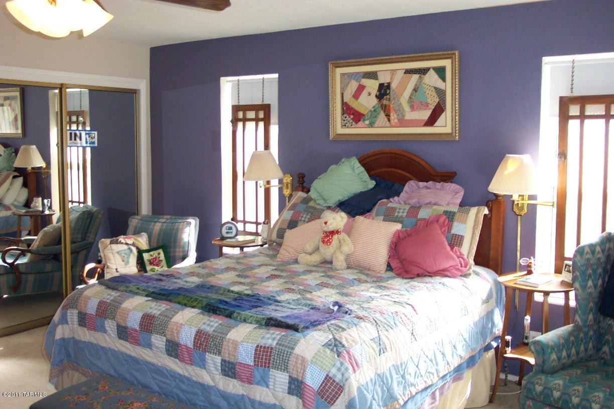 7840 E Calle De La Escarpa