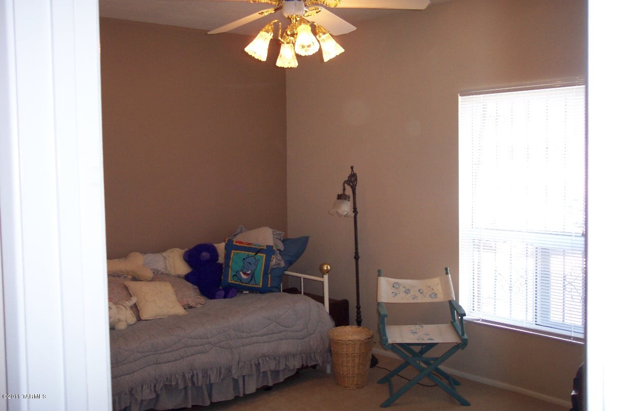 7840 E Calle De La Escarpa