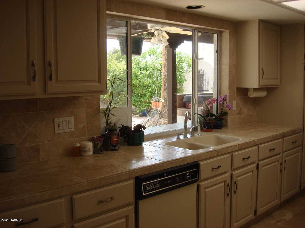 7840 E Calle De La Escarpa