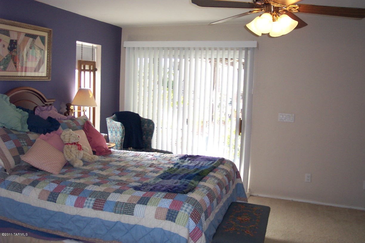7840 E Calle De La Escarpa
