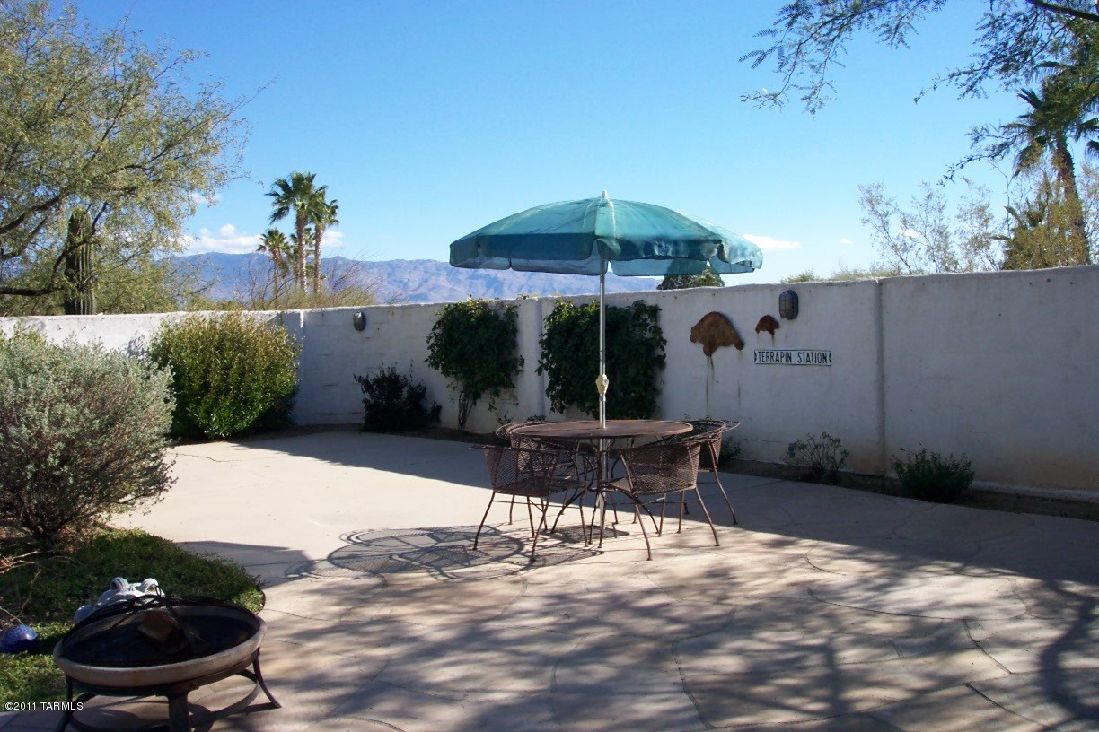 7840 E Calle De La Escarpa