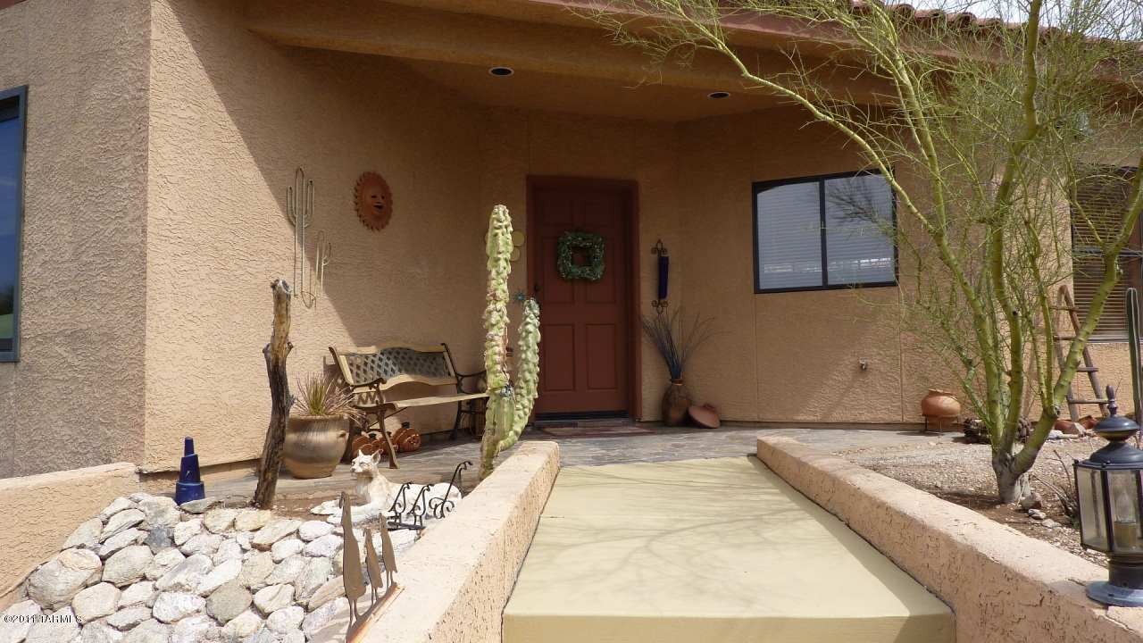 3820 N Calle Agua Verde