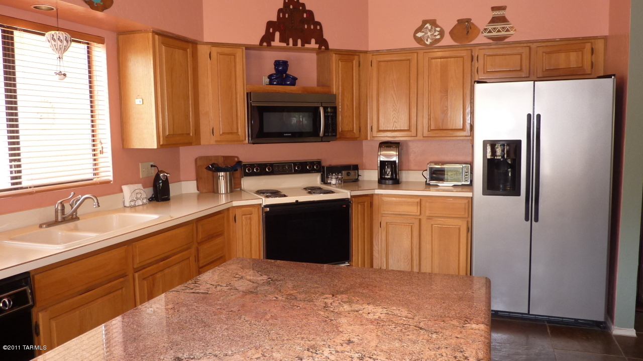 3820 N Calle Agua Verde