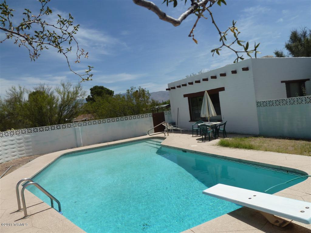 8540 E 4th Street