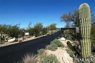 2975 N El Camino Rinconado