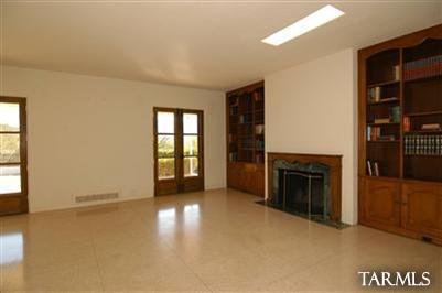 2975 N El Camino Rinconado